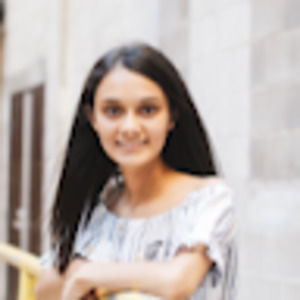 Meet your Posher, Julia